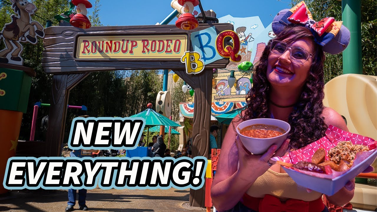 Roundup rodeo BBQ review ALL specialty drinks, ALL sides, regular & vegan menu disney world