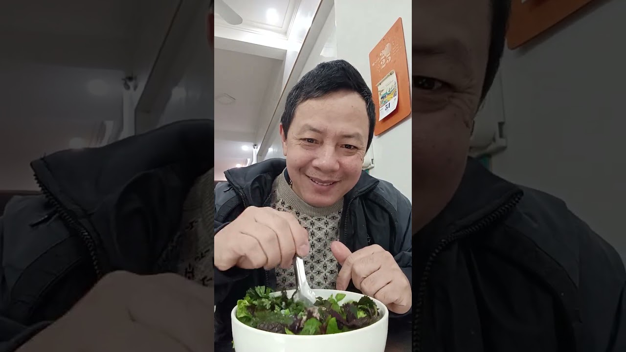 Lại cháo lòng tiết canh ngon nhức lưỡi 