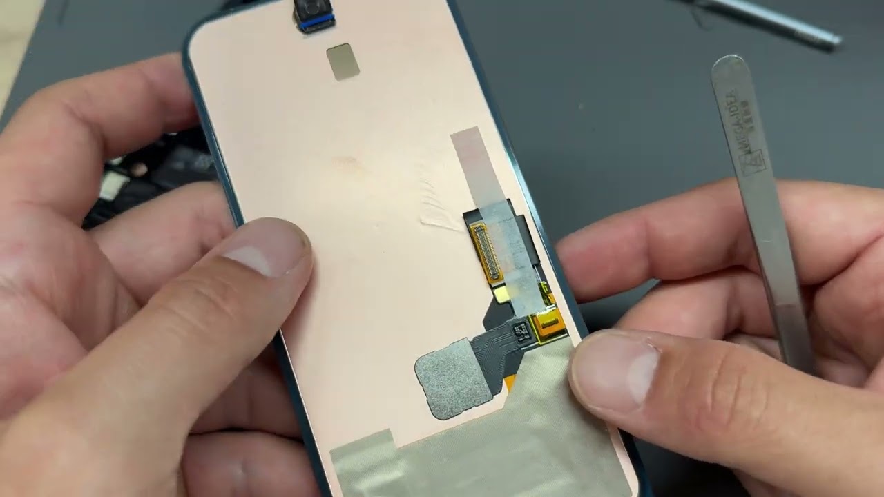 🔧 Google Pixel 8a Screen Replacement & Calibration – The Ultimate DIY Repair Guide! 🔧