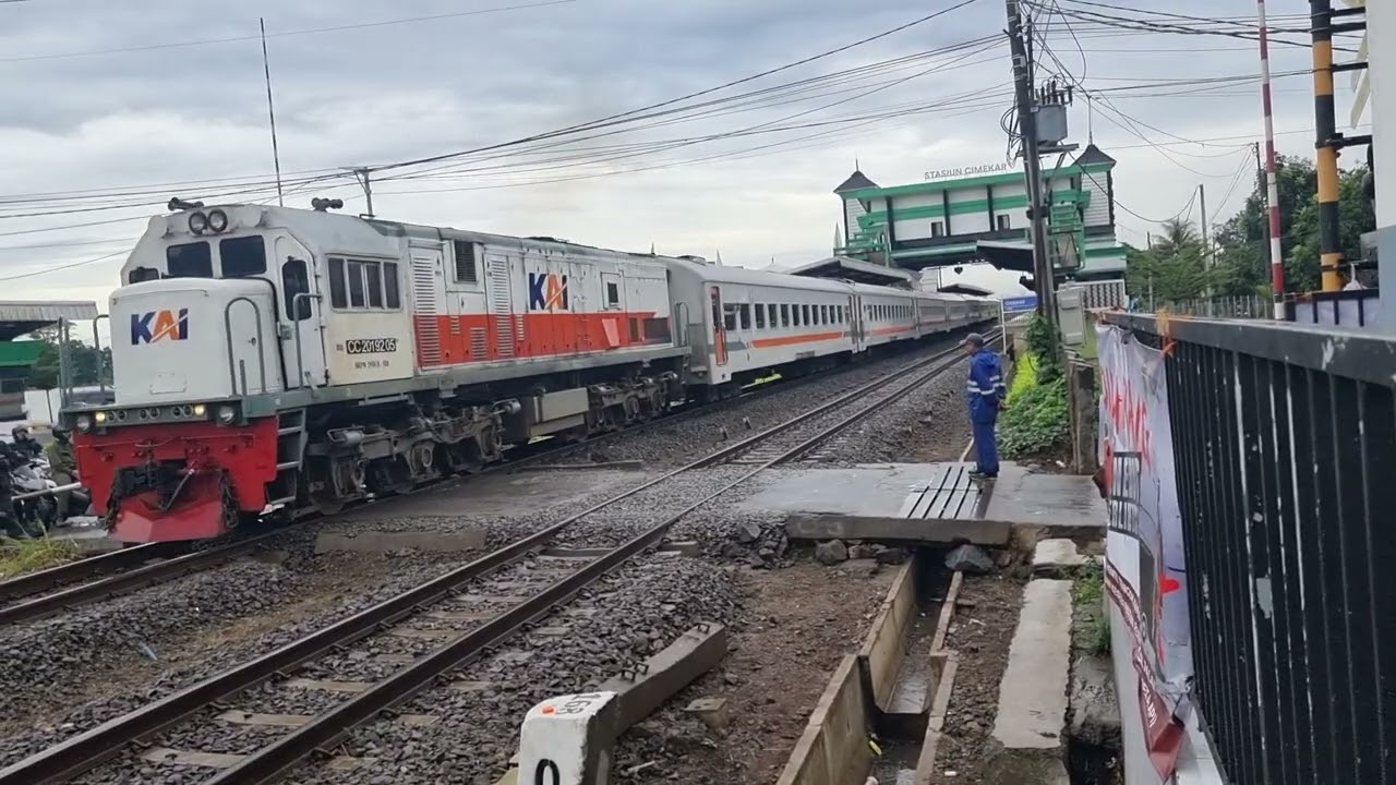 @wandaTau-ru8uu Baraya Neang Cikuray #keretaapi 