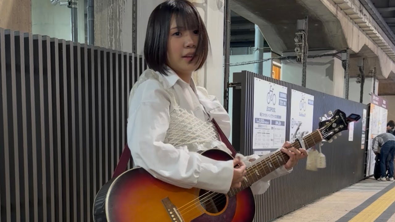 だてぃが「祝杯」2025.12.30 - 新宿駅 南口高架下