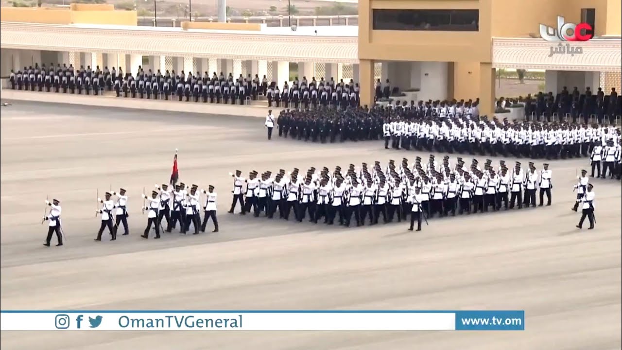 🔴 تسجيل| شرطة عمان السلطانية تحتفل بتخريج الدفعتين الـ49 و 50 من الضباط التخصصيين الجامعيين.