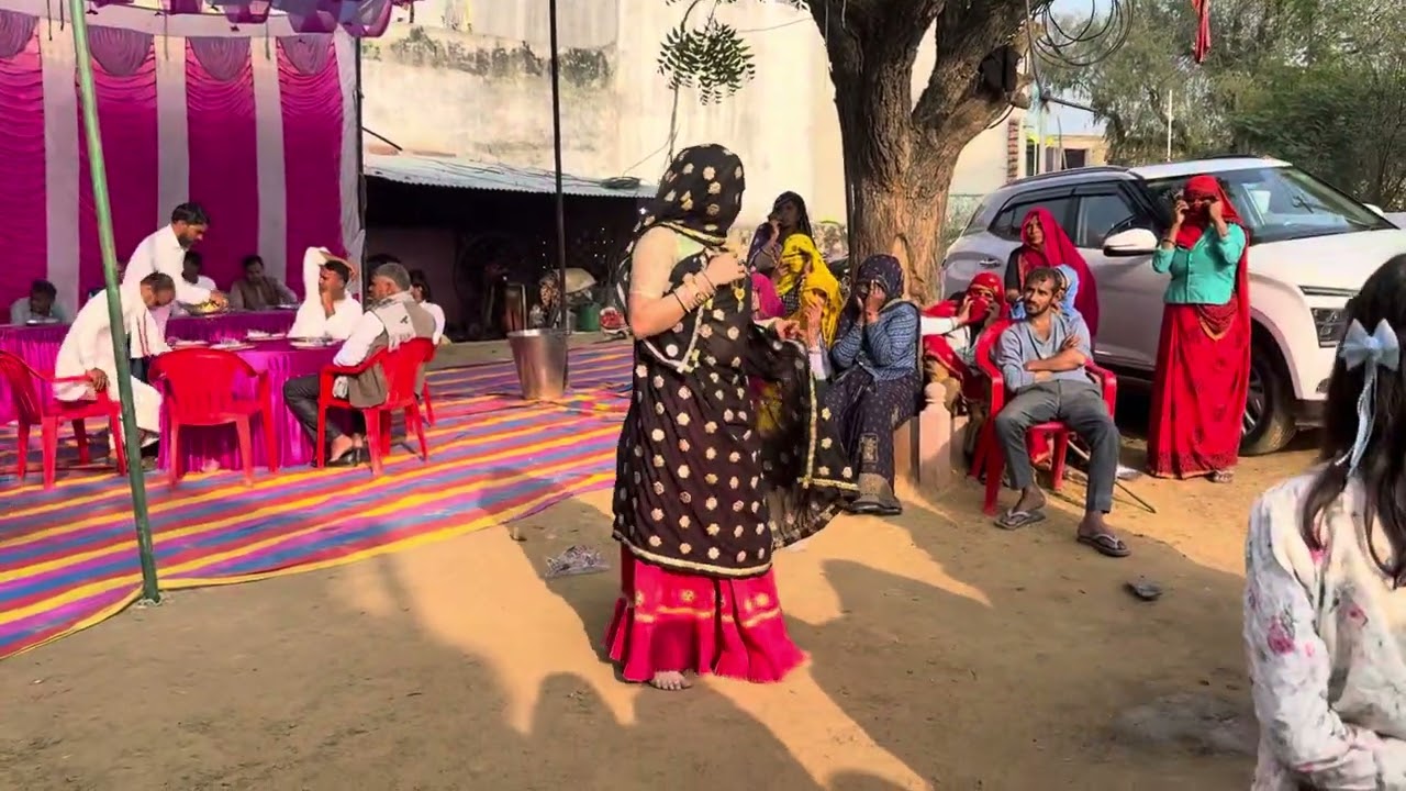 गोवर्धन गिरधारी मेरी डूबी नाव तरा दिजो | Meena ladies ka gajab ka dance || Nisha Jorwal || Rajastan|