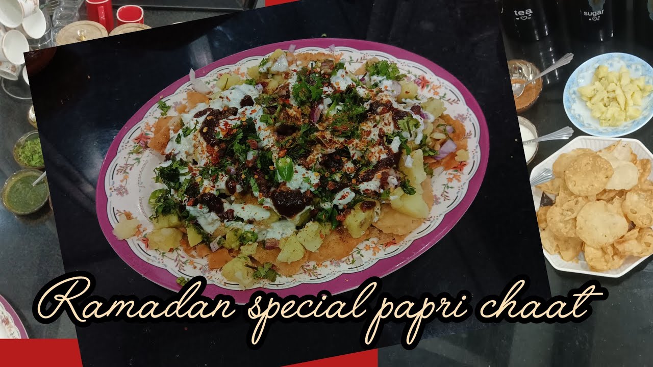 Make this Ramadan special papri chaat n enjoy😋😋😋😋😋😋.... 😊😊😇🌙 ⭐🤲