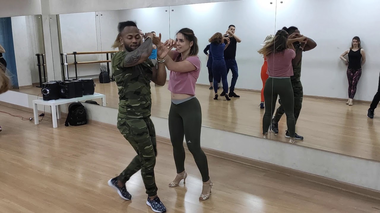 ANTONY SANTOS - VOY PA'LLA - Edelmiro Bachata Classes 26.08.19