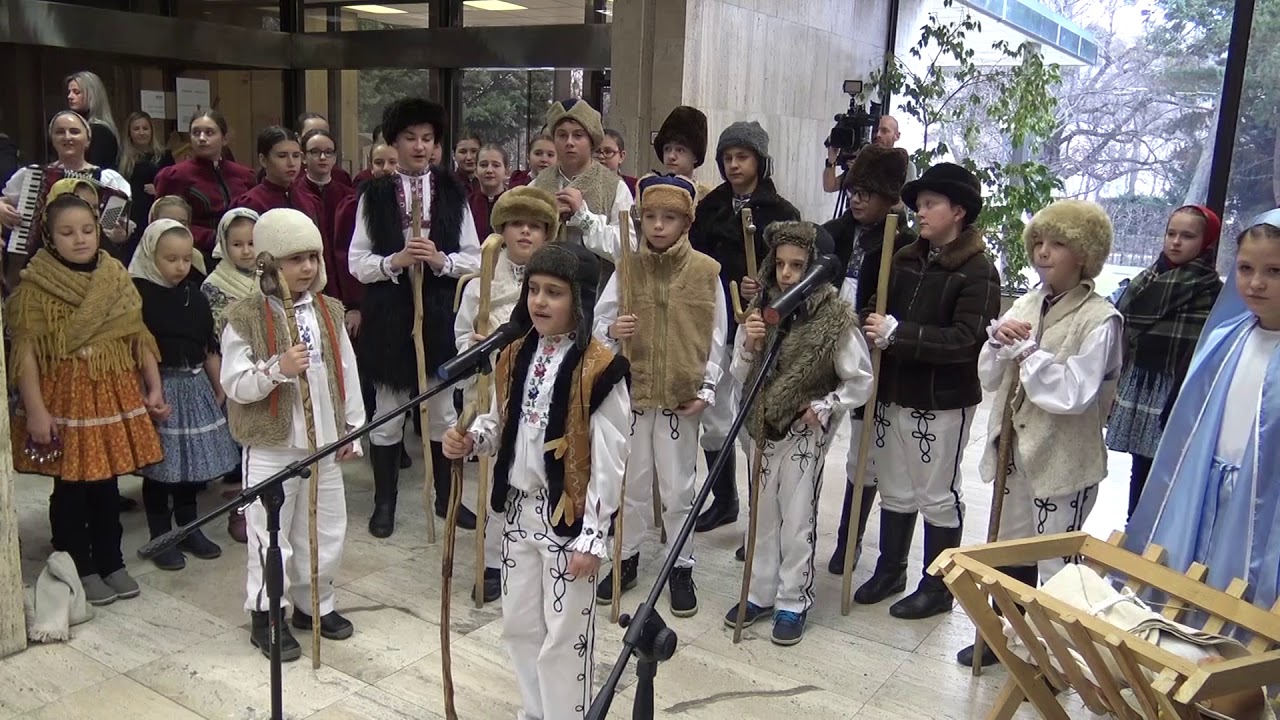 I - Ilustračný záznam - premiéra P. Pellegriniho a Fs. Ďatelinka - 19.12.2018