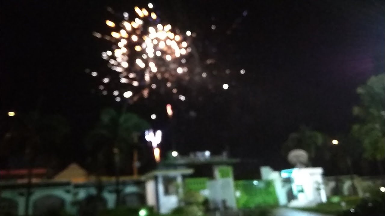 Malam Tahun Baru 2021 Di Kampus IKHAC pacet Mojokerto