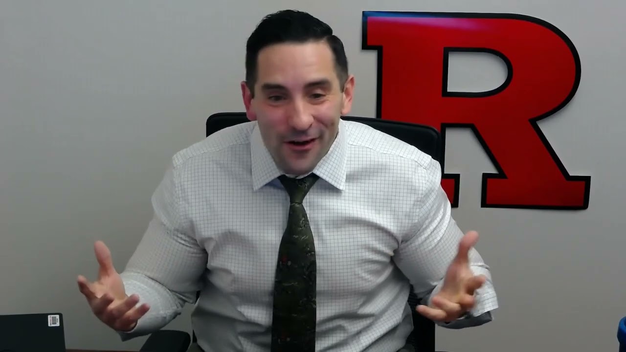 S7E08: The Do's and Don'ts of Applying for Law School — with Dean Matthew Saleh