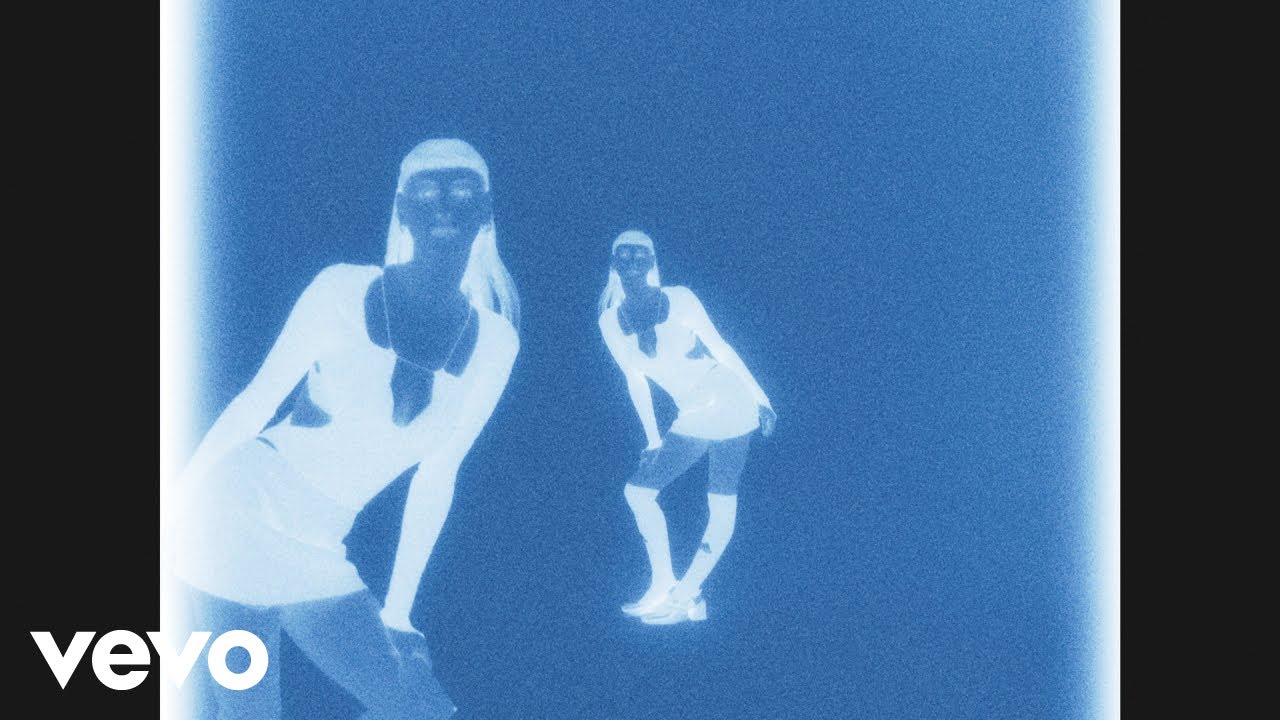 cmqmartina - allucinazione (Visual Video)
