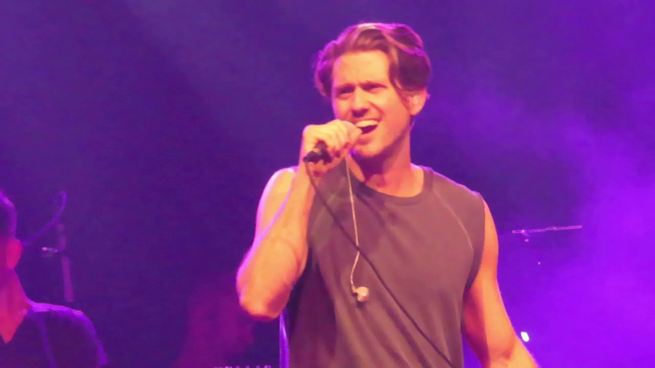 Aaron Tveit - 8. As Long As You Love Me - Webster Hall 5/29/19