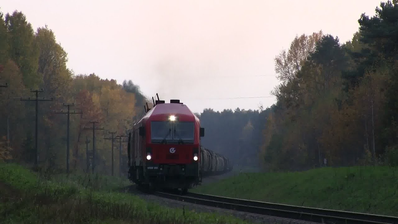 Тяжелый грузовый поезд ER20CF-037 и ER20CF-043 / Heavy freight train ER20CF-037 and ER20CF-043
