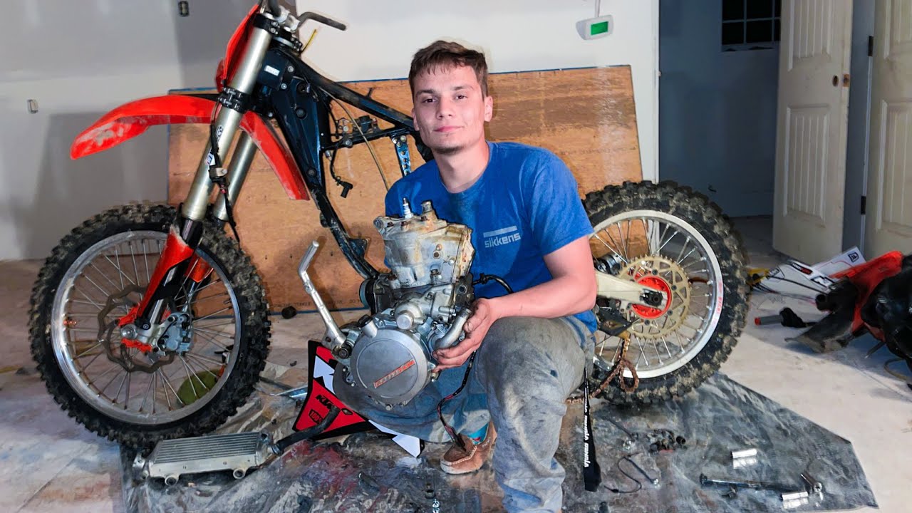 Rebuilding A KTM SX125 Engine With @VasilyBuilds  And Restoring The FMF Exhaust!