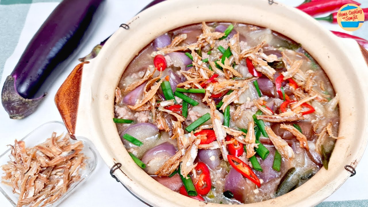 Braised Clay Pot Eggplant with Minced Pork