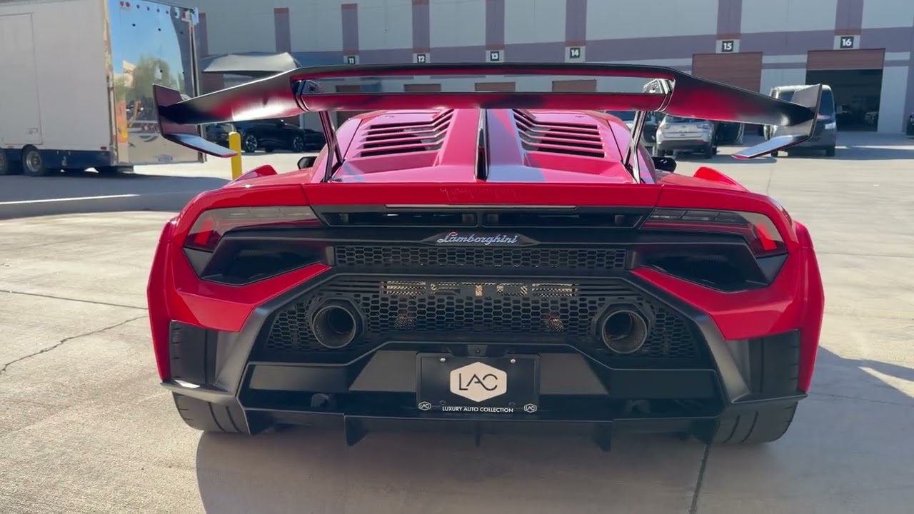 2022 Huracan STO 