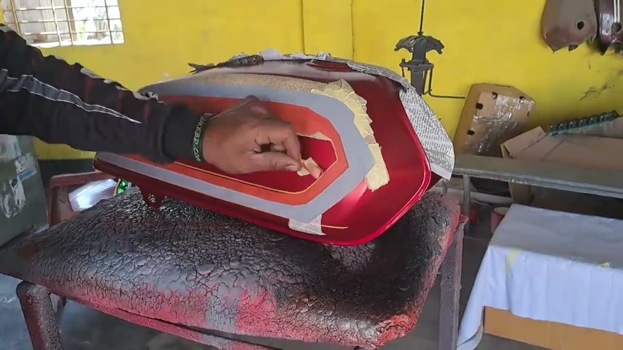 How CDI H100s Tankie paint and sprayed stickers by spraying/টাংকি কালার
