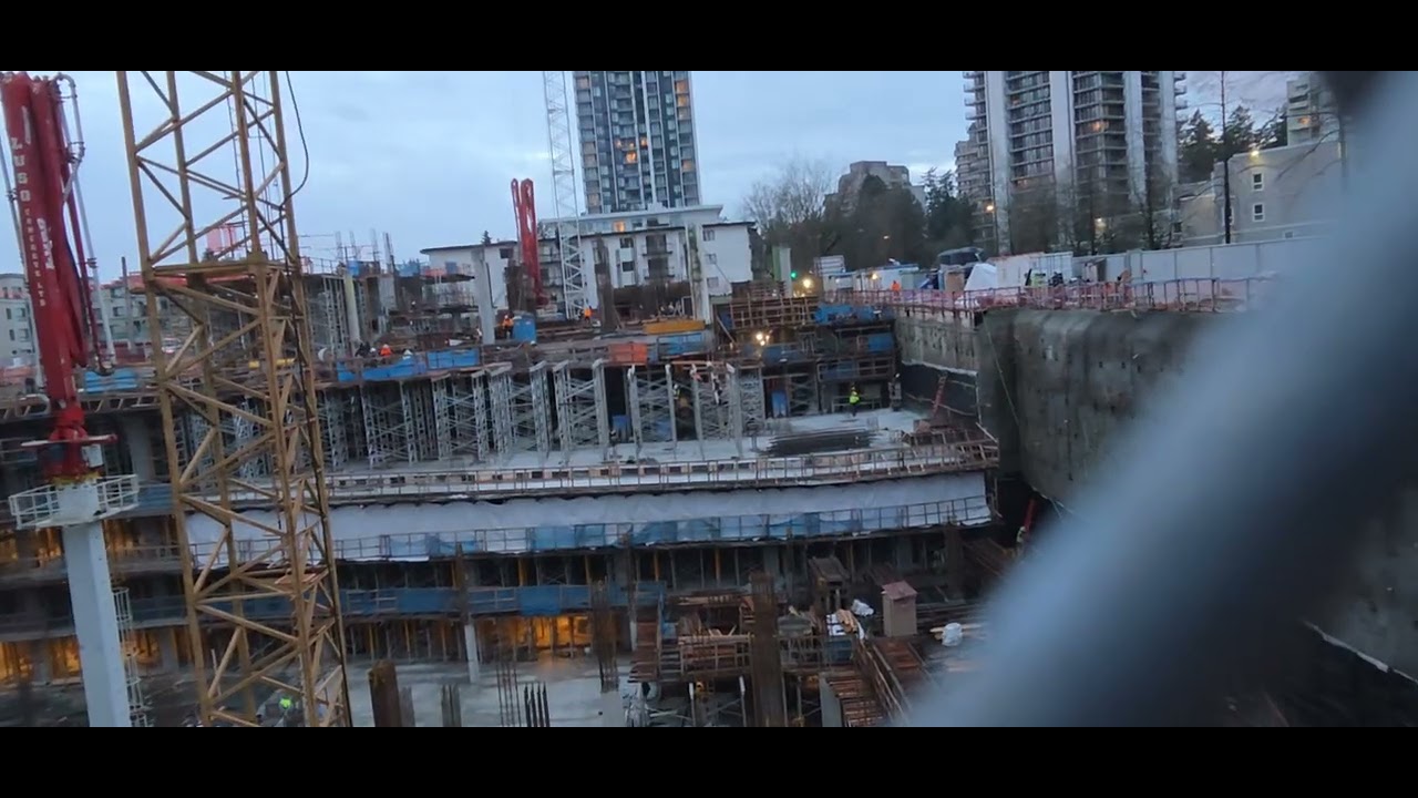 NOVOGRADNJA . Metrotown Burnaby BC - Willingdon ave / Central Blw - januar 2026 god.