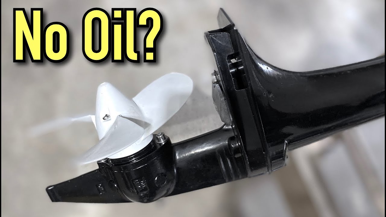 Does a Hangkai electric outboard have gear oil?