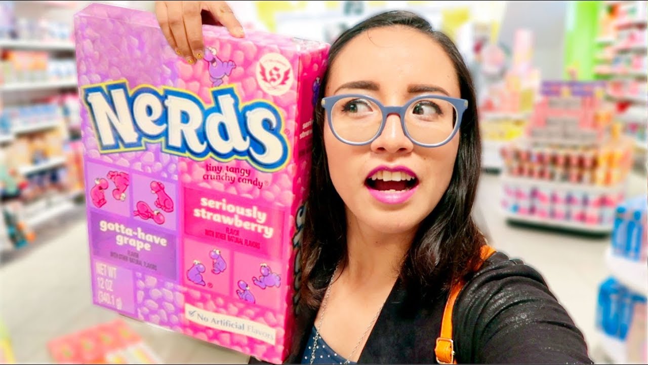 &iexcl;AQU&Iacute; VENDEN DULCES GIGANTES! 😱💛 Craftingeek Vlog