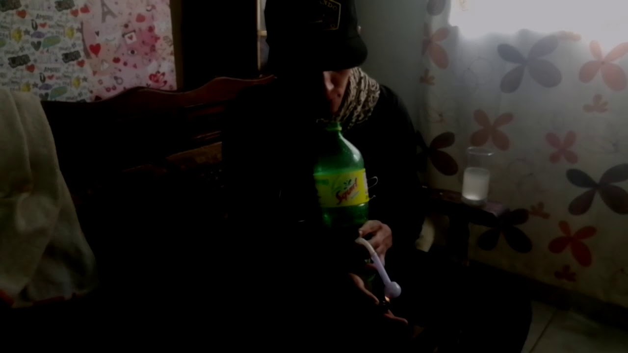 2 Liter Bong