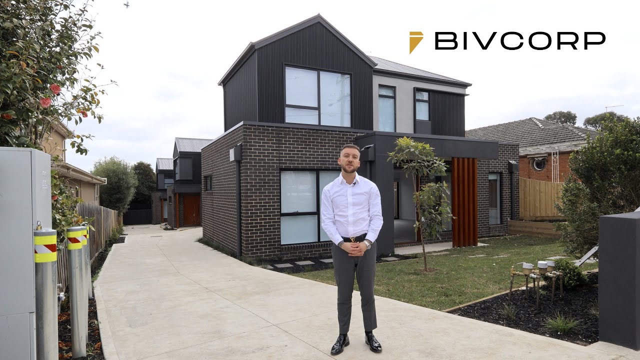 3 Townhouse Development in Rosanna | Project Management by Bivcorp