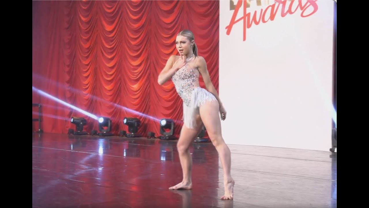 Hailey Bills Performance as 2022 Teen Female Best Dancer