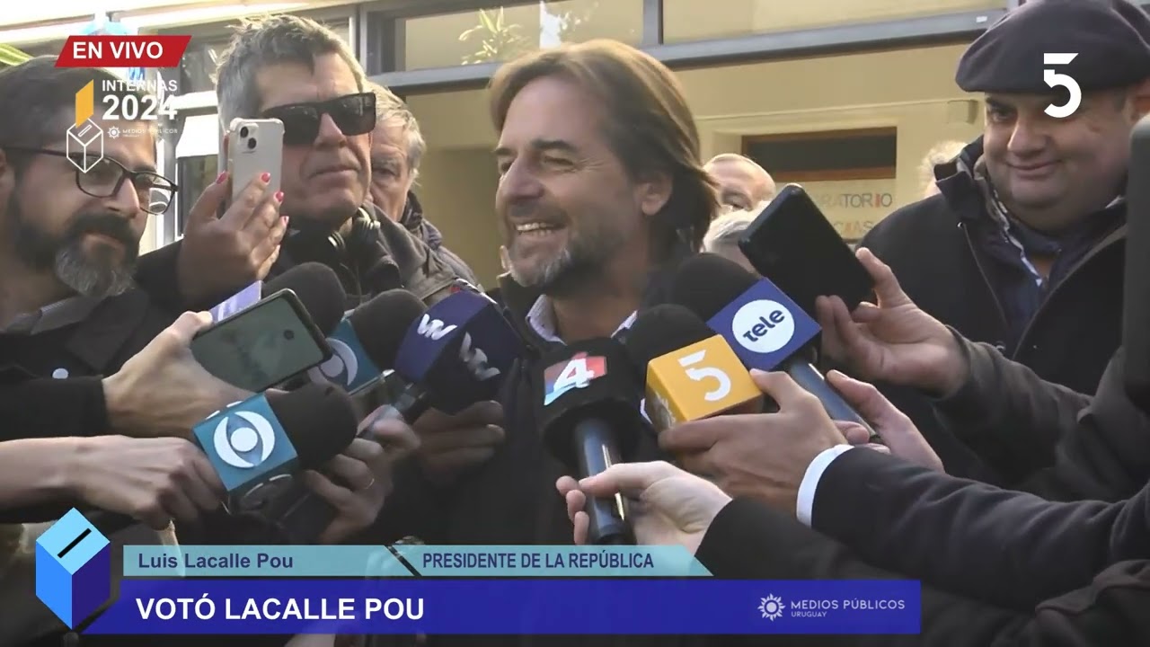 El presidente de la República Luis #Lacalle Pou votó pasadas las 11 de la mañana