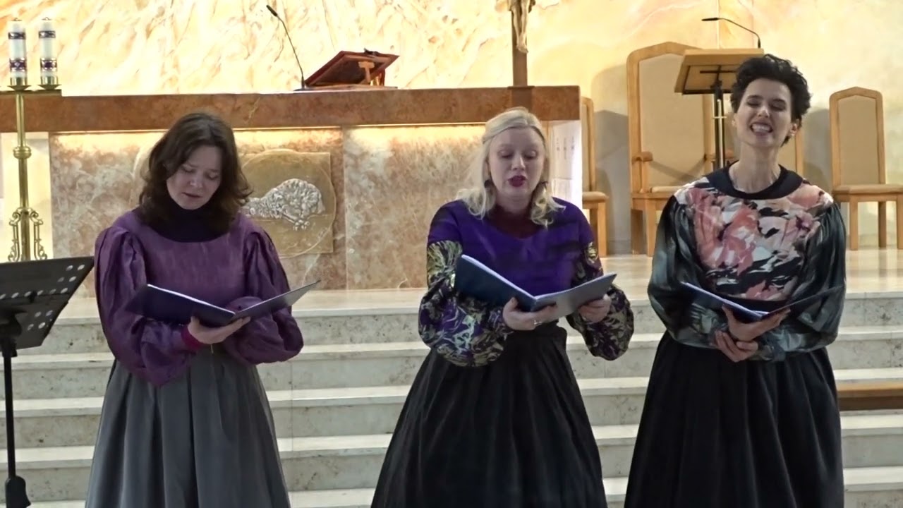 Koncert Pasyjny w wykonaniu zespołu Les Femmes Opera 1/3