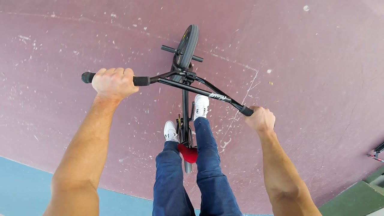 POV: ты умеешь катать на бмх