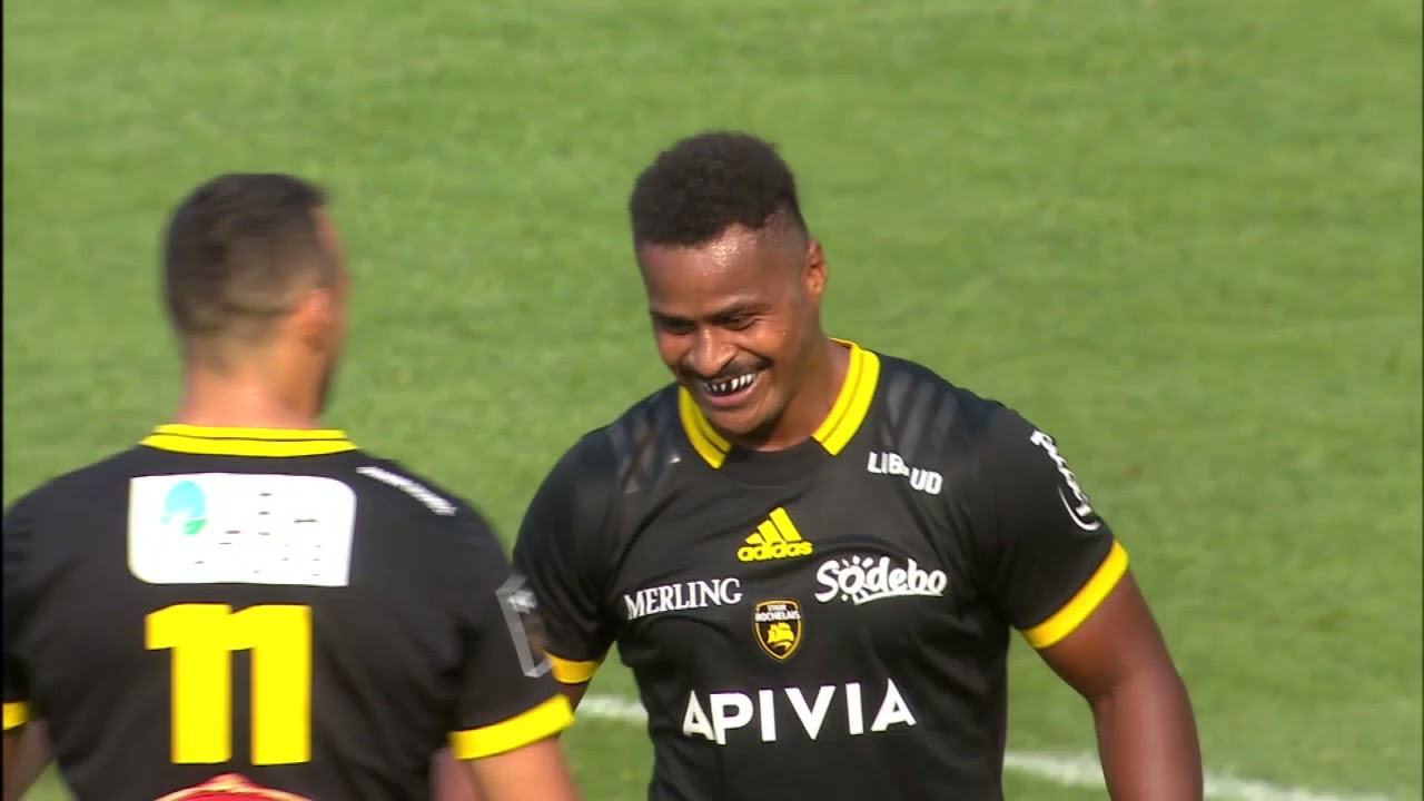 TOP 14 - La superbe chistera décisive de Dillyn Leyds pour Eneriko Buliruarua