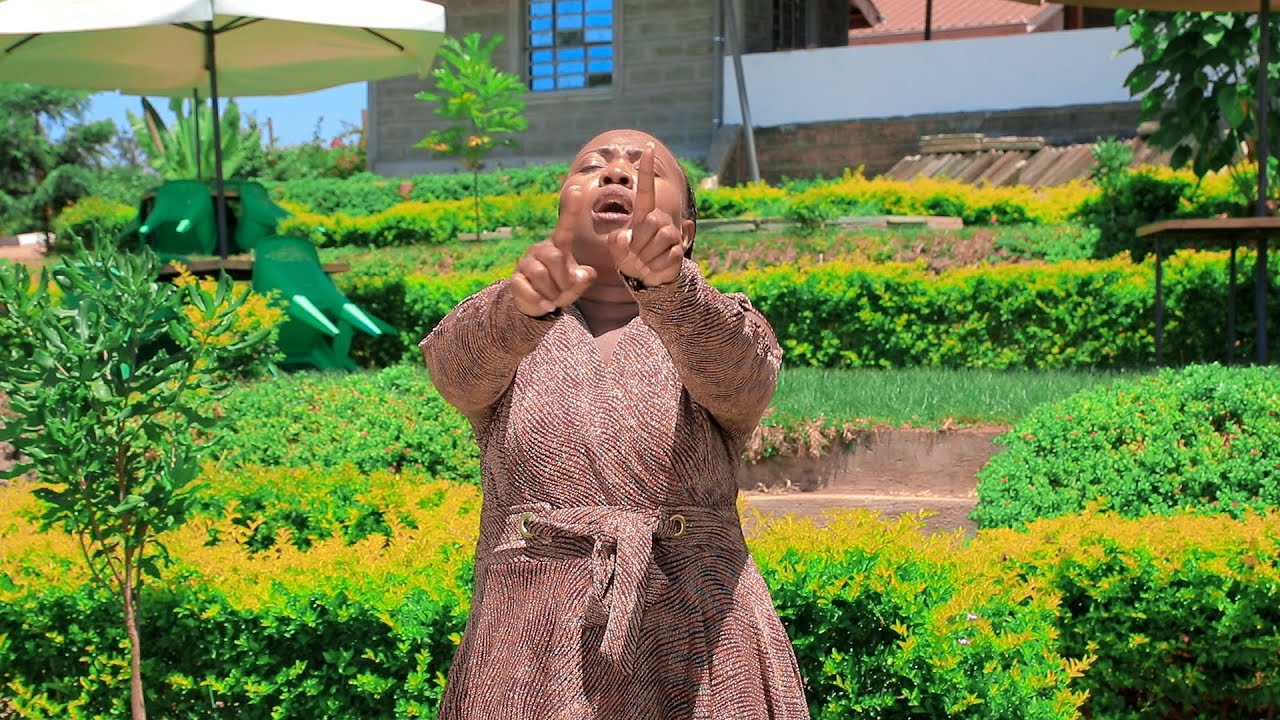 NDINGIGUTONGIA BY PHYLLIS MBUTHIA OFFICIAL VIDEO. Skiza 6987341 send to 811