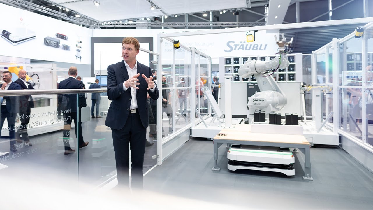 Welcome at automatica 2023 - Our brief Stäubli booth tour!