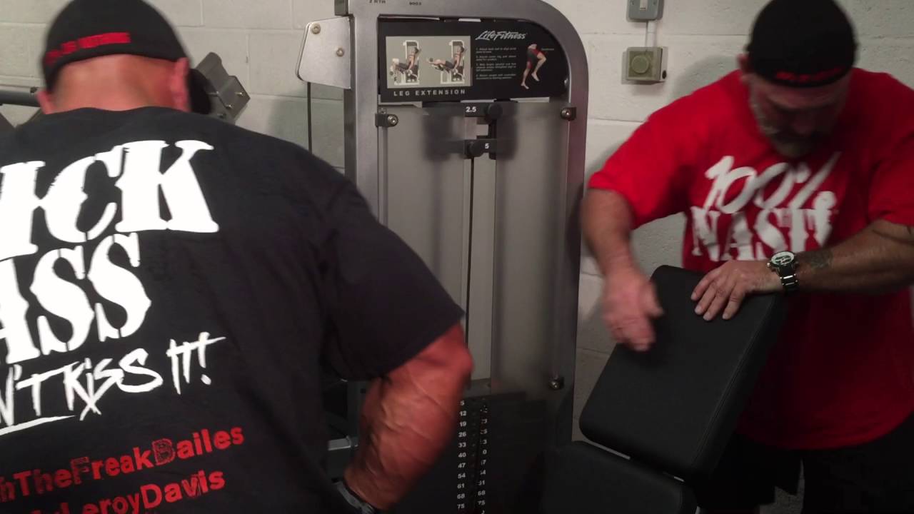 Anth 'THE FREAK' Bailes & Leroy Davis get 100% NASTY @Strength Asylum