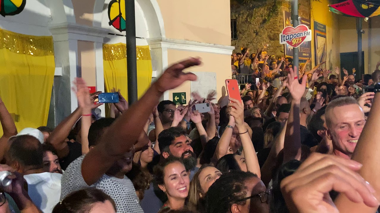 Olodum - Prefixo de verão / Baianidade nagô / Avisa lá (Ao Vivo)