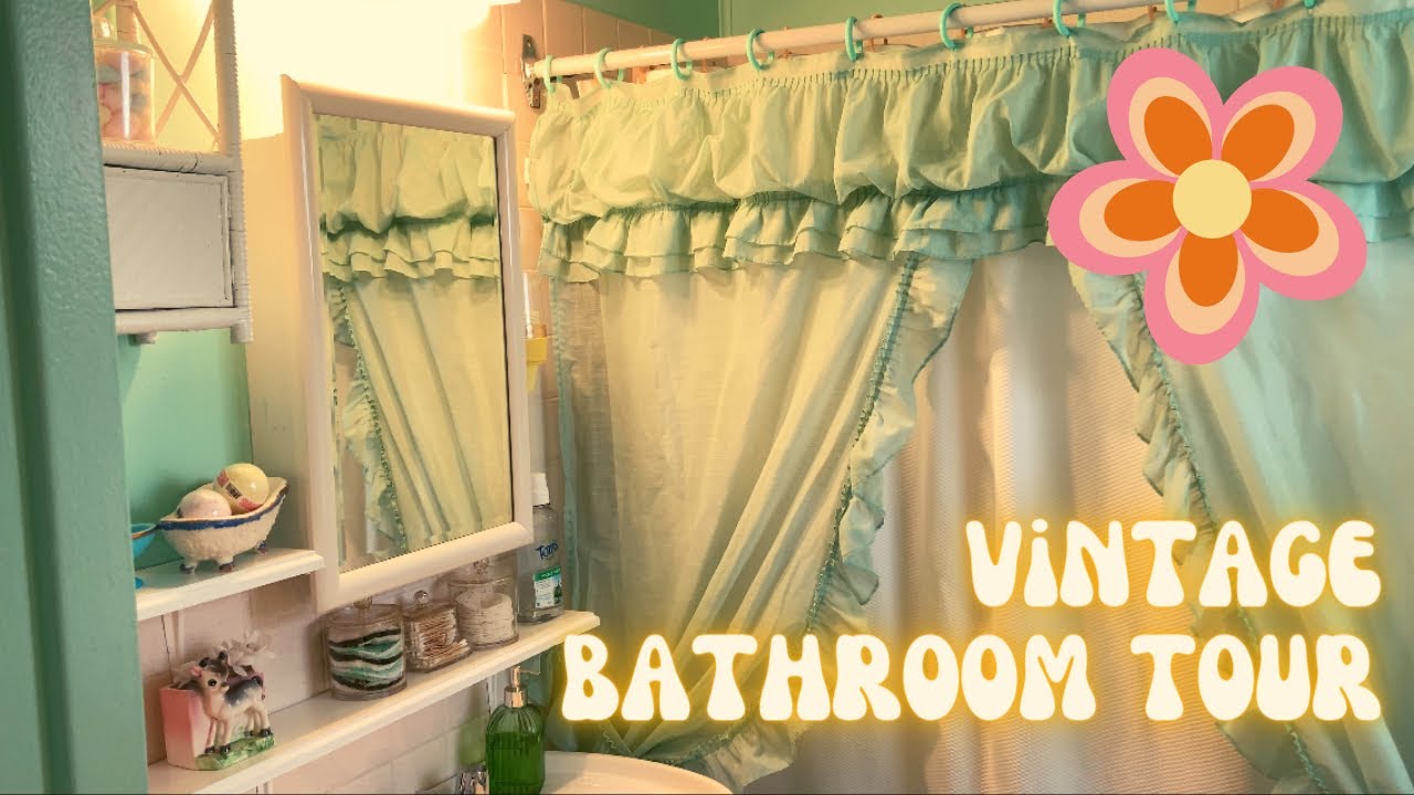 VINTAGE BATHROOM TOUR | 1950s STYLE