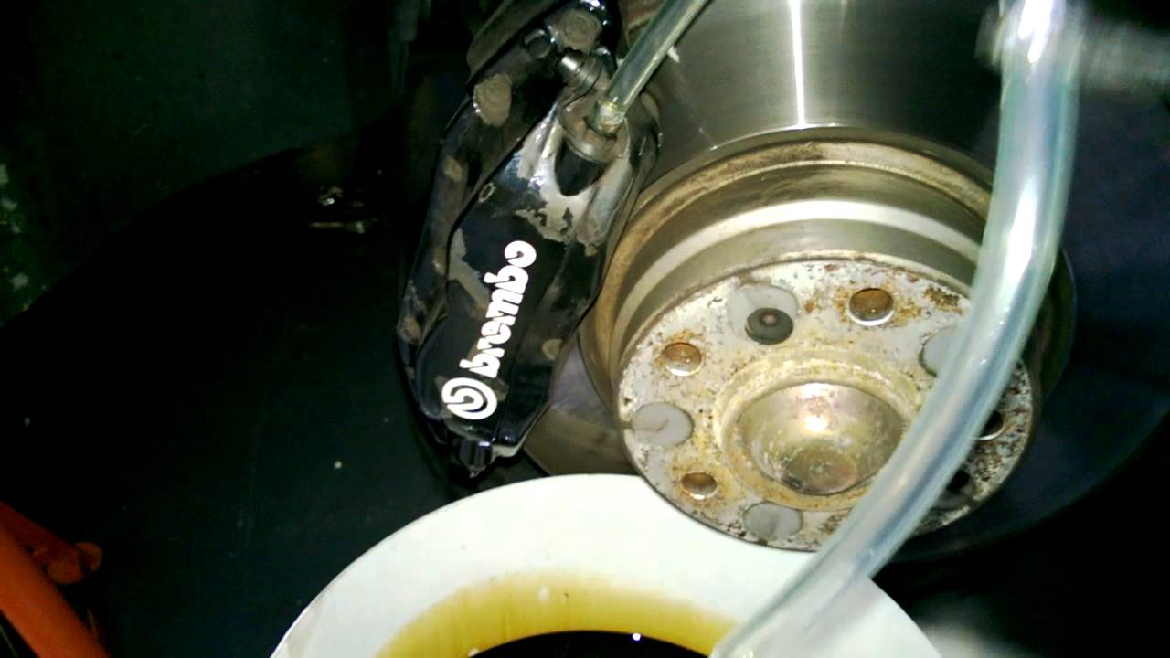 Bleeding brakes on E46/E38/E39 BMW with DIS