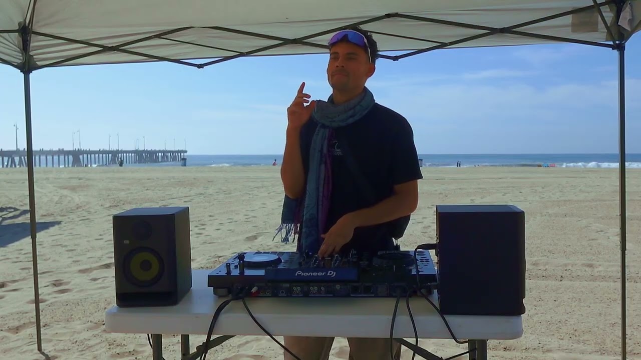 LORENZO PATINO | DEEP HOUSE MIX