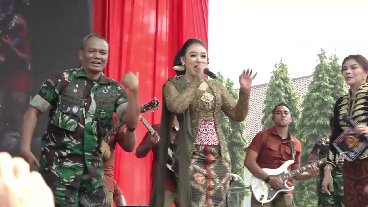 Perahu Layar Niken Salindri