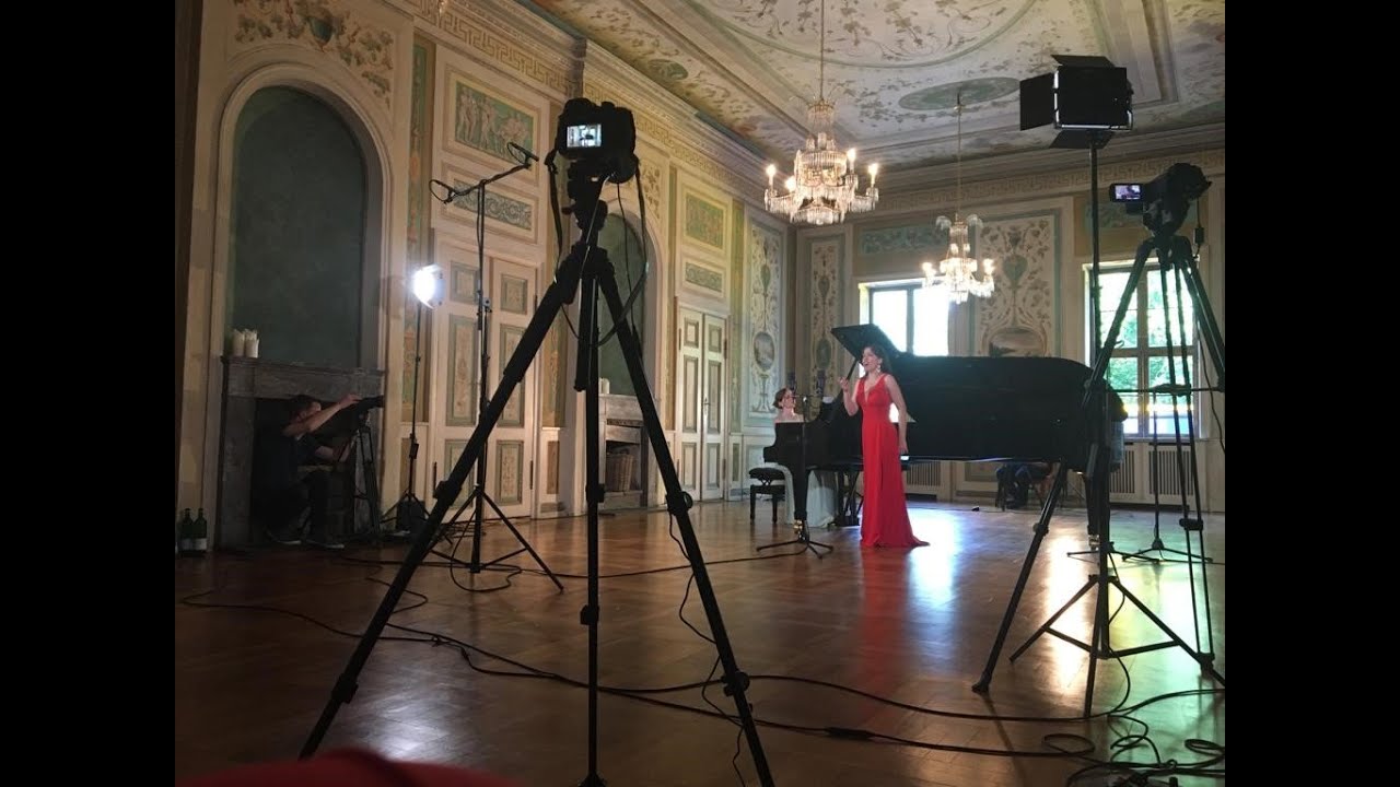 Xavier Montsalvatge - Cinco Canciones Negras - Yehudi Menuhin Live Music Now Berlin