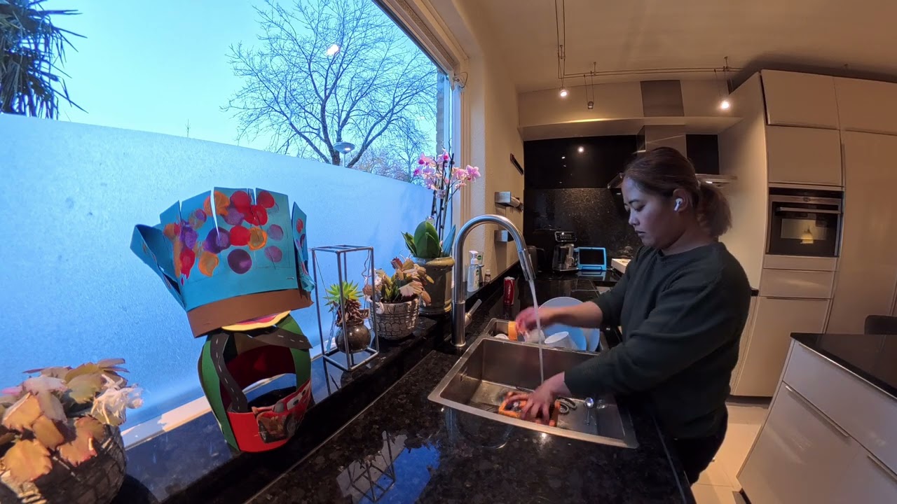 RUTINITAS SEHARI DI RUMAH || YUK IKUTI