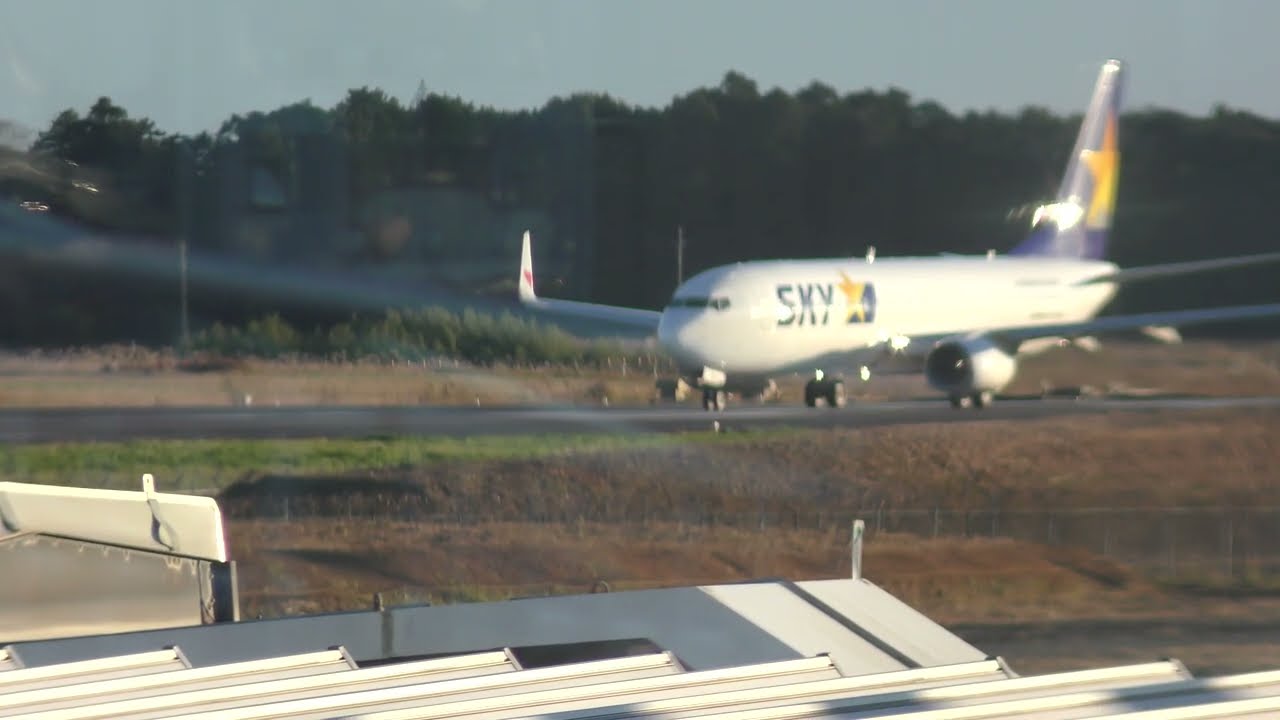 茨城空港　飛行機　離陸