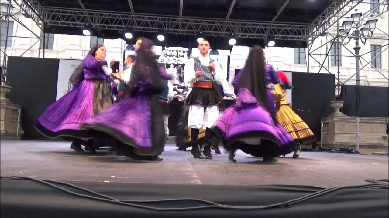 Tertenia: Gruppo folk 