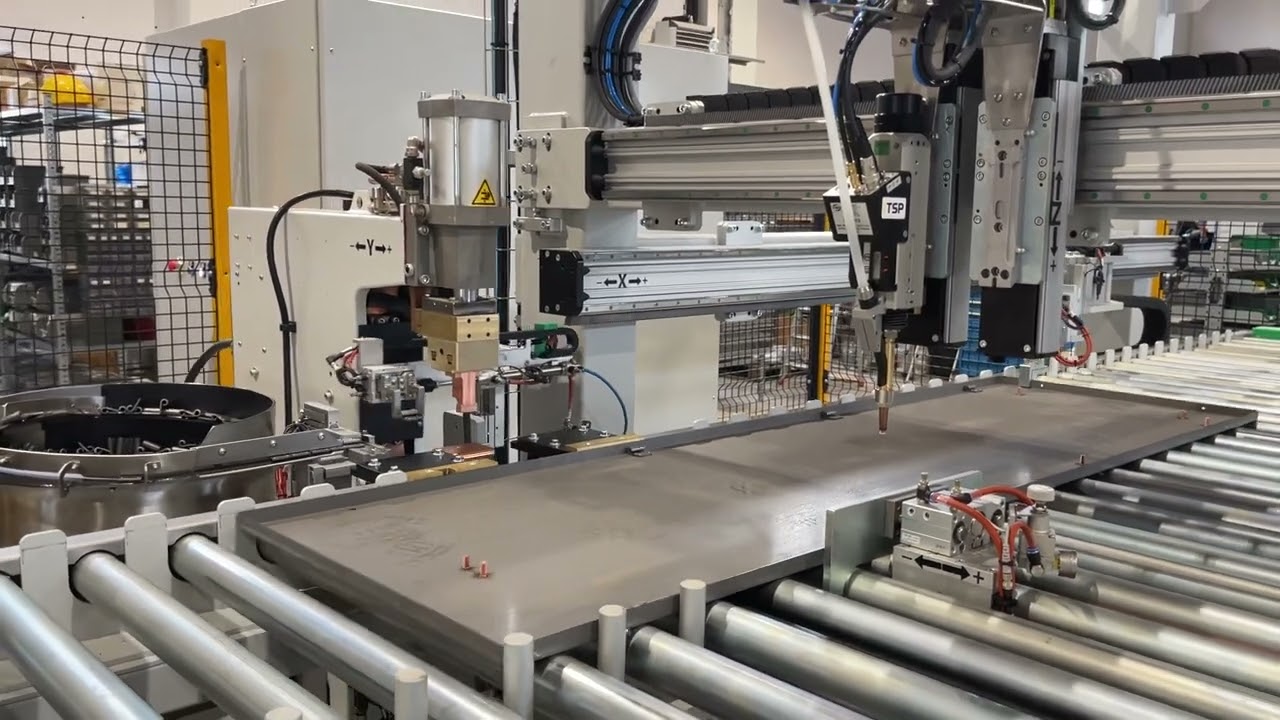 Automatic stud and hinge welding line