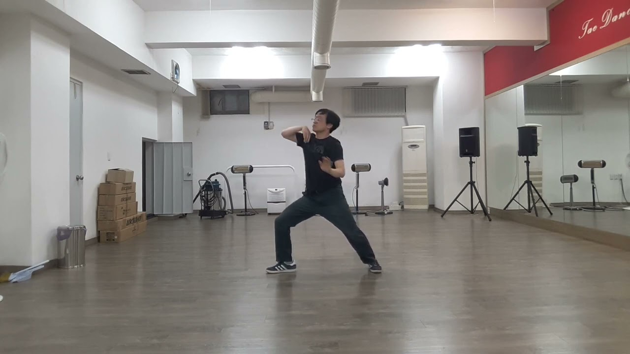 Tae Popping 20220922_2 - Tae Dance Studio