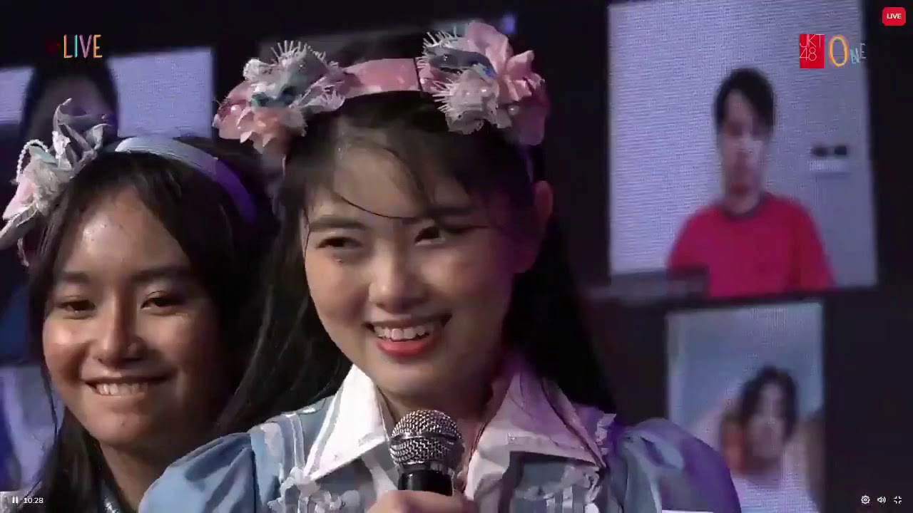 Sedih Banget Yg Ini Yori jkt48 Membaca kan Surat untuk Fiony Dengan Birthday nya Fiony