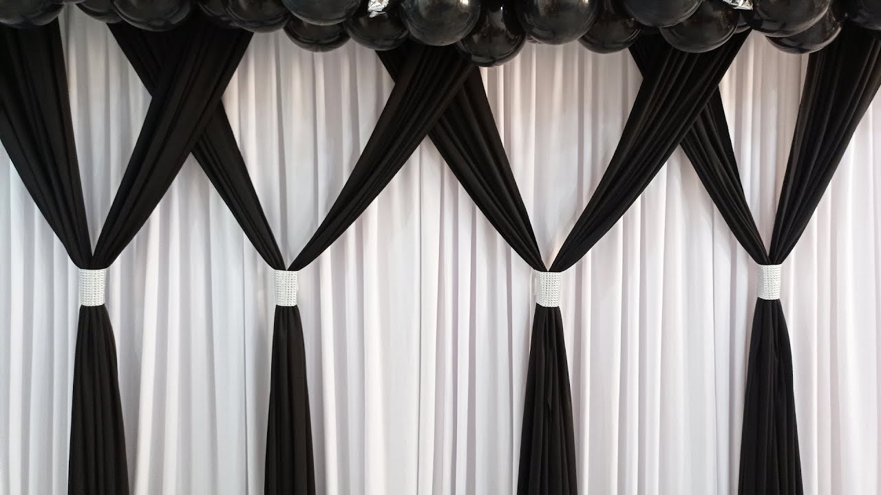 Como Fazer Painel de Cortinário Para Decoração de Festas Com Coluna de Balão Preto e Prata Montar