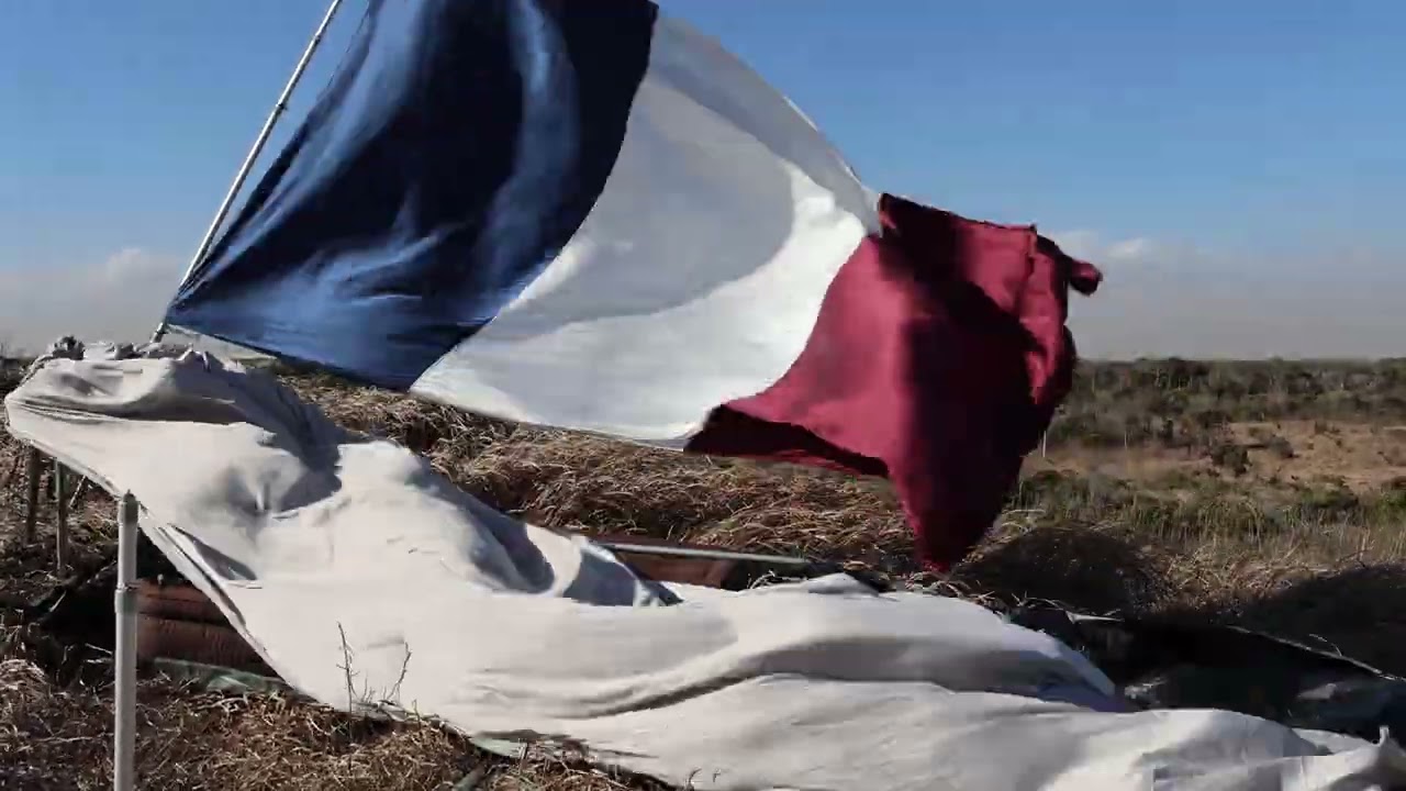 hi wind satin  silk billowing  sound3