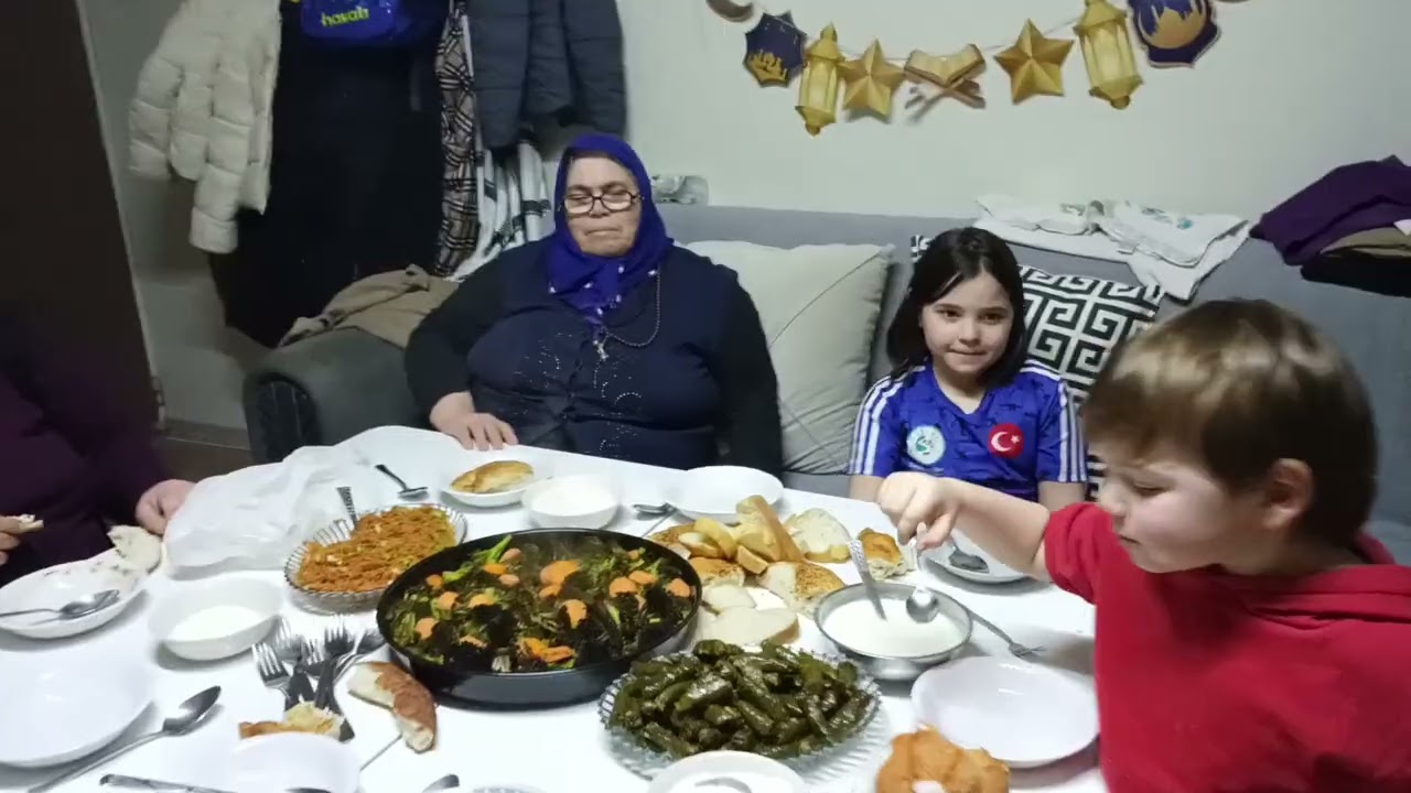 İftara Hazırlık Vlogu 🌙 Ramazan Soframız | Kısır, Fırında Brokoli, Lahana Sarma🤲🏻❤️💯🔥