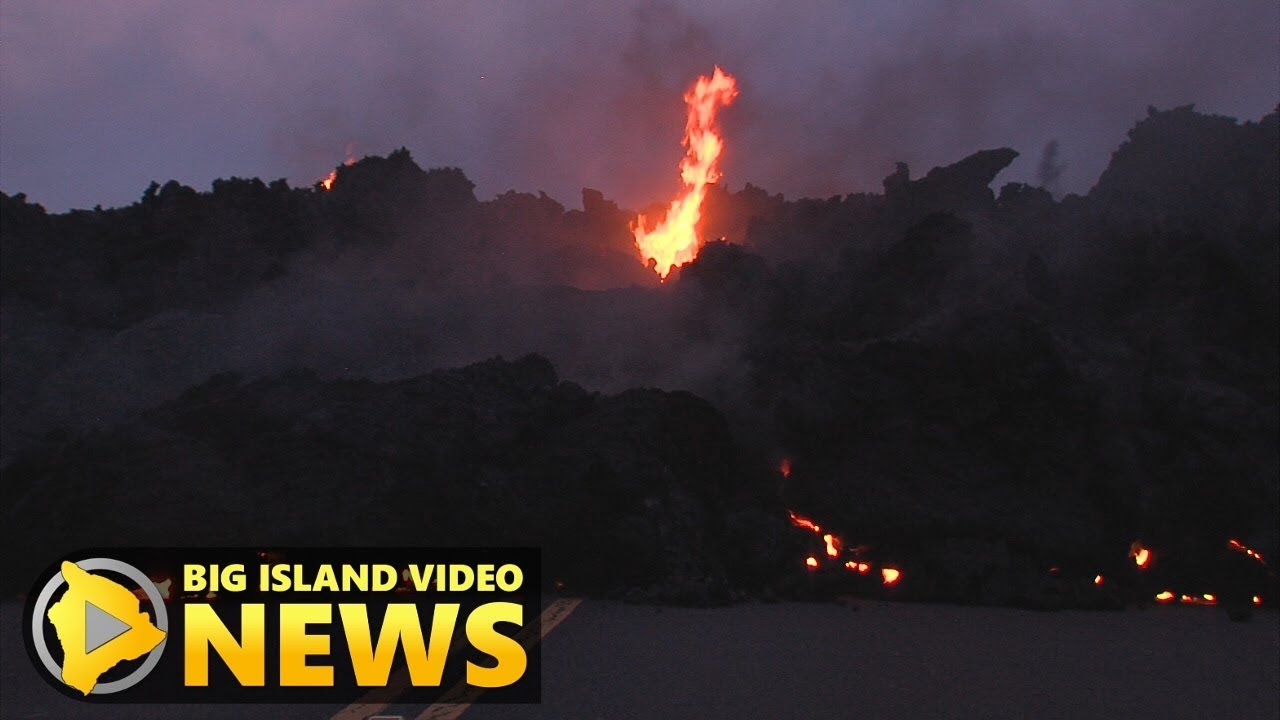 Hawaii Volcano Eruption - Huge Fissure In Leilani Estates (May 6, 2018)