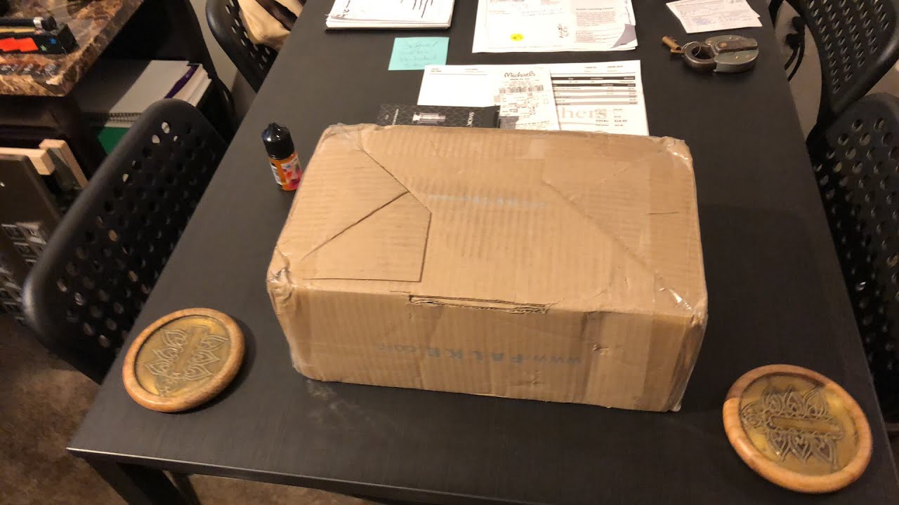 Unboxing from Mathias and a quick elevator ride.