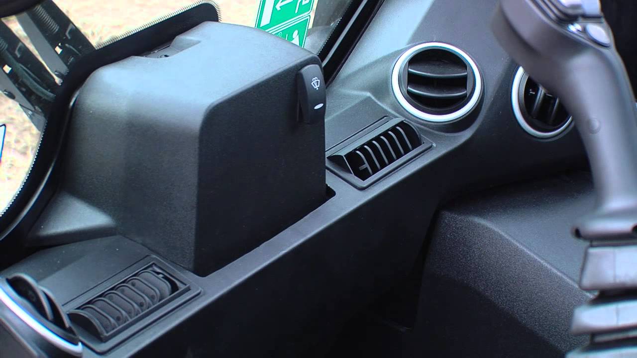 JCB SSL Comfort - Advantage